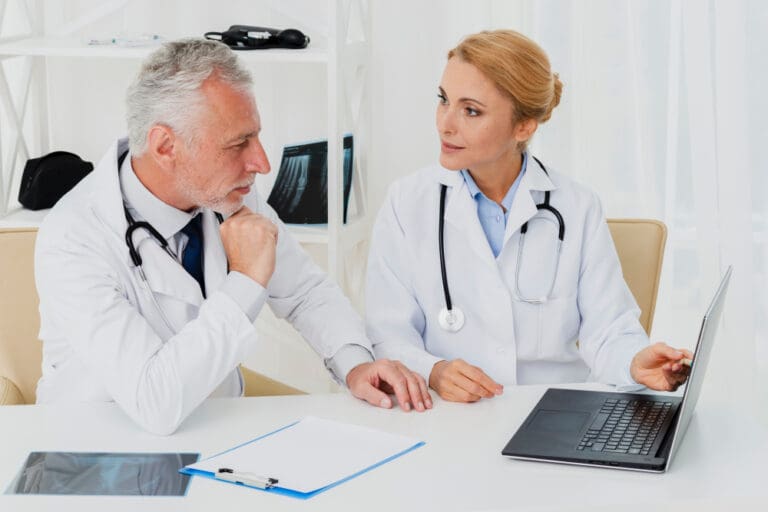 Choroba Alzheimera – jak przebiega i jakie są możliwości leczenia?